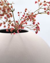 Load image into Gallery viewer, Round Matte Vase