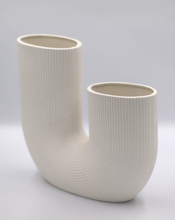 Load image into Gallery viewer, Matte Twins Vase